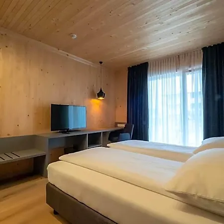 מלון Gaestehaus & Hofkueche Oellerer ניוסטיפט אים סטובאיטל