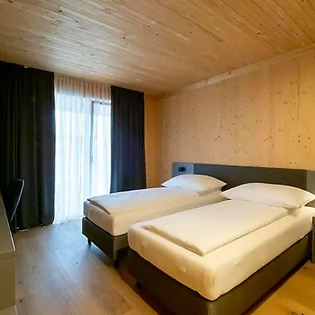 Ξενοδοχείο Gaestehaus & Hofkueche Oellerer